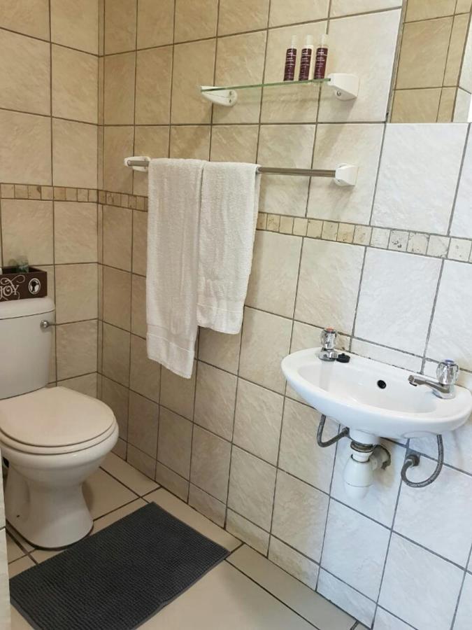 Tehillah Guesthouse Upington Exteriér fotografie