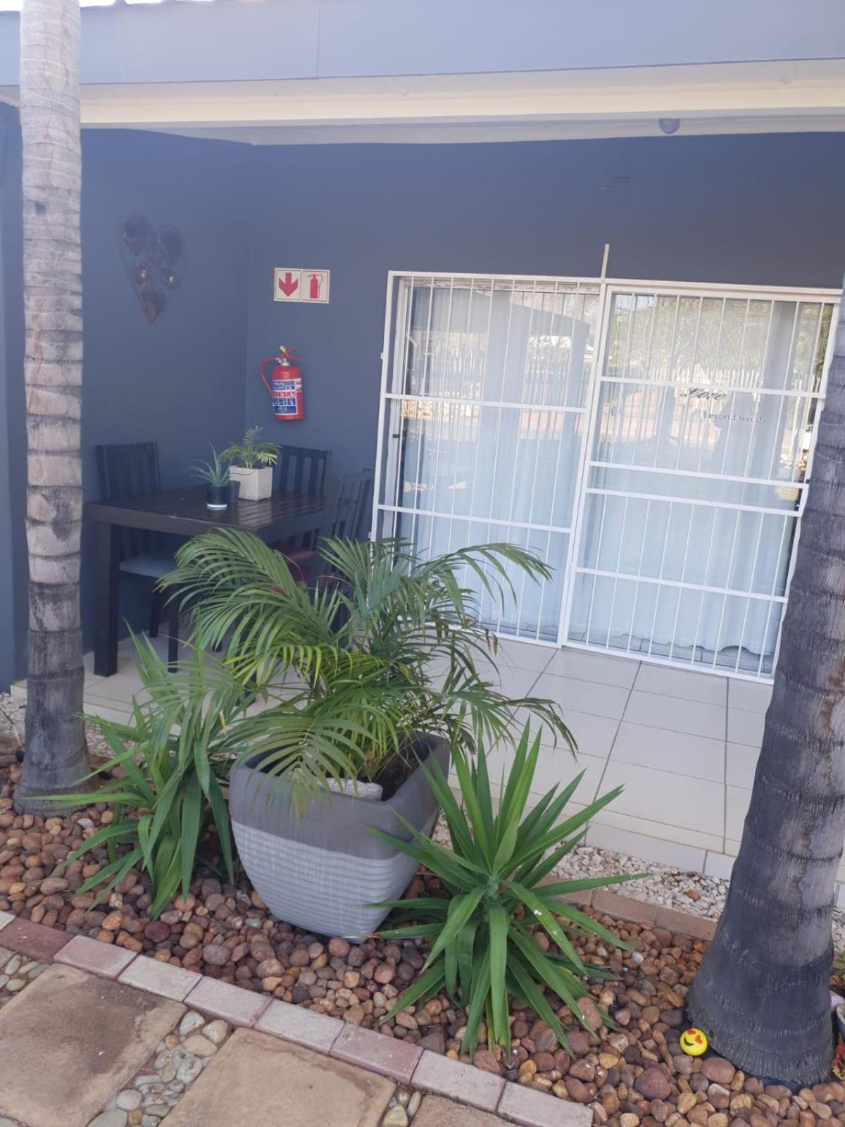 Tehillah Guesthouse Upington Exteriér fotografie