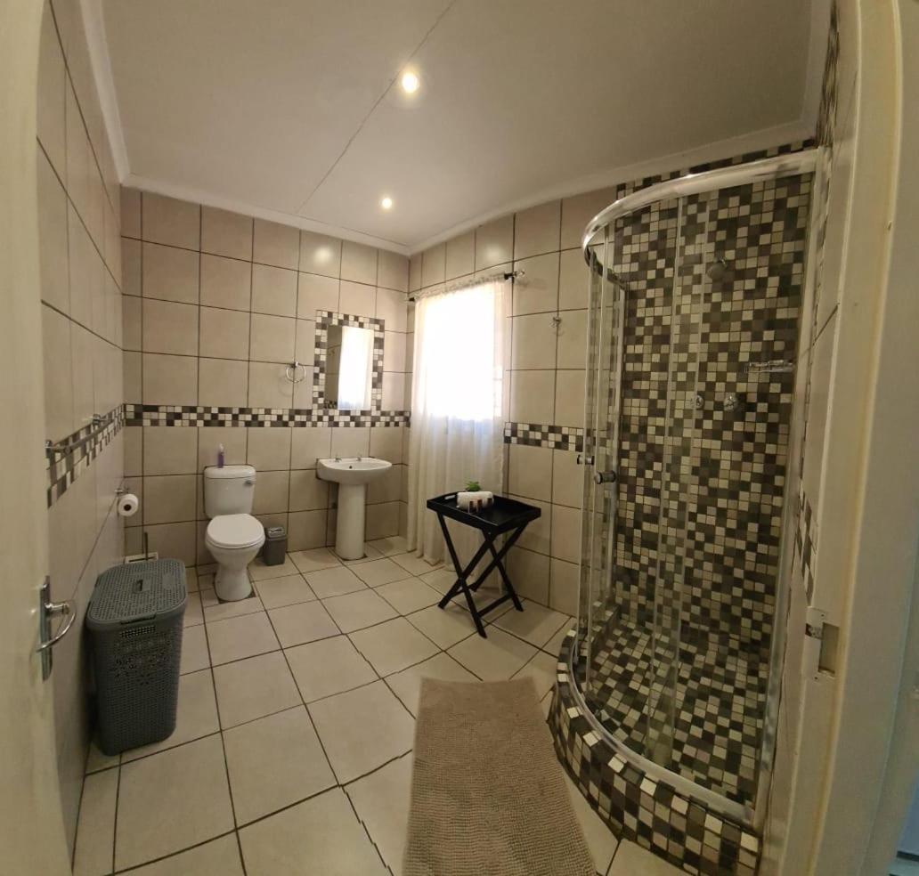 Tehillah Guesthouse Upington Exteriér fotografie